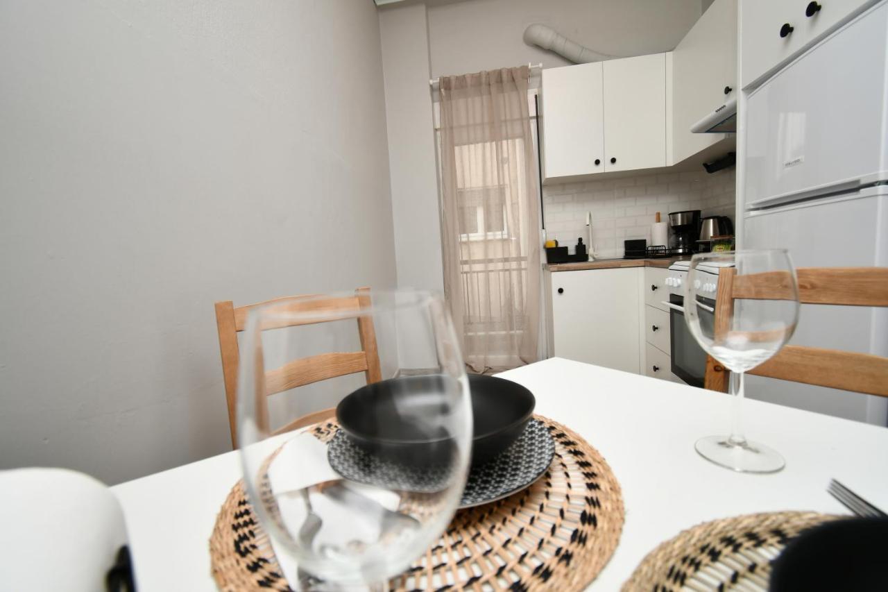 יואנינה Central Cozy Apartment מראה חיצוני תמונה